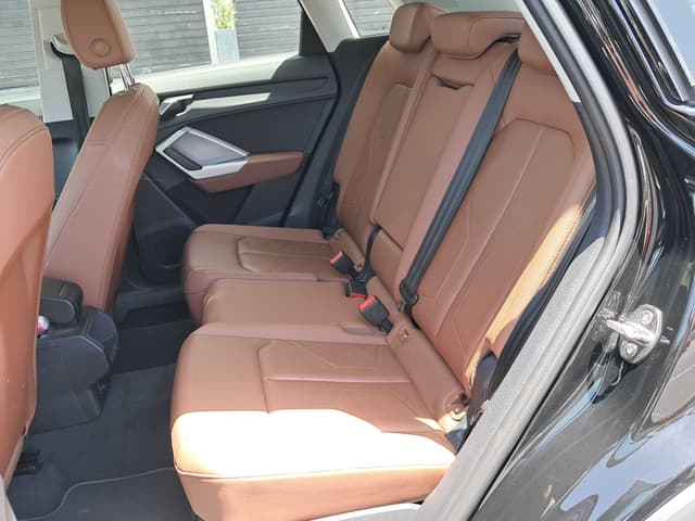 Audi Q3 REAR_SEAT
