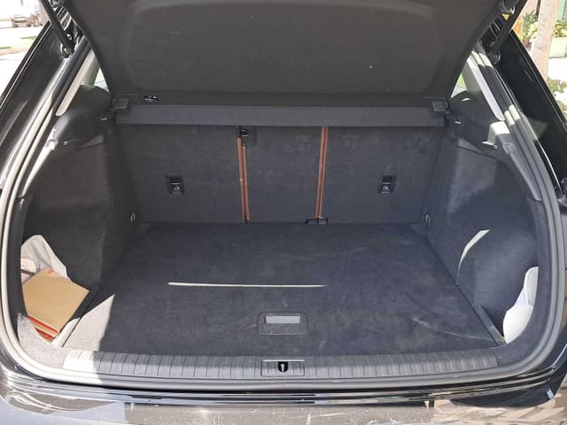 Audi Q3 TRUNK