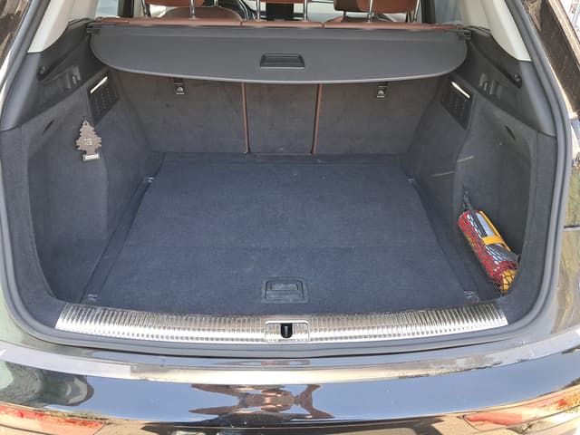 Audi Q5 TRUNK