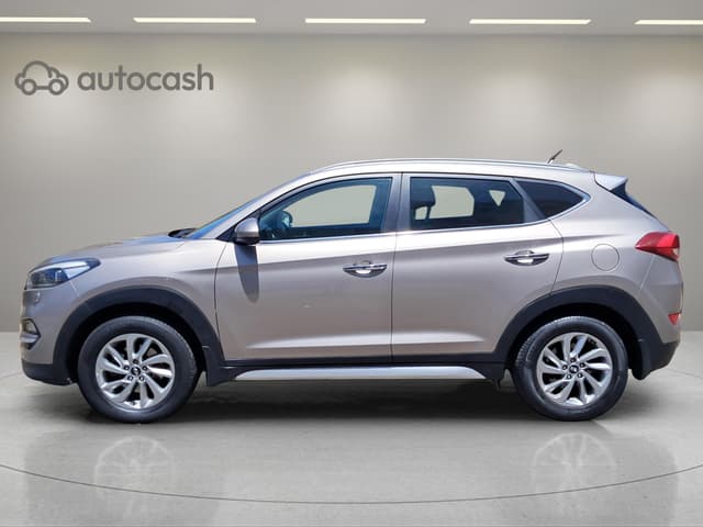 Hyundai Tucson LEFT