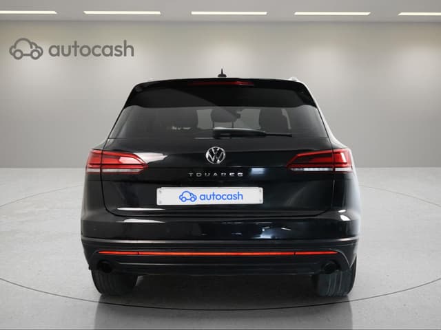 Volkswagen Touareg REAR