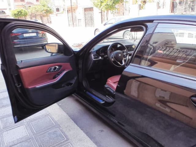 Bmw Série 3 FRONT_SEAT
