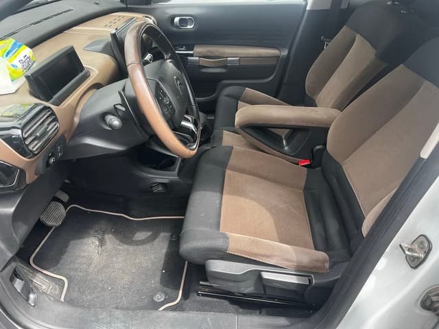 Citroen C4 Cactus FRONT_SEAT
