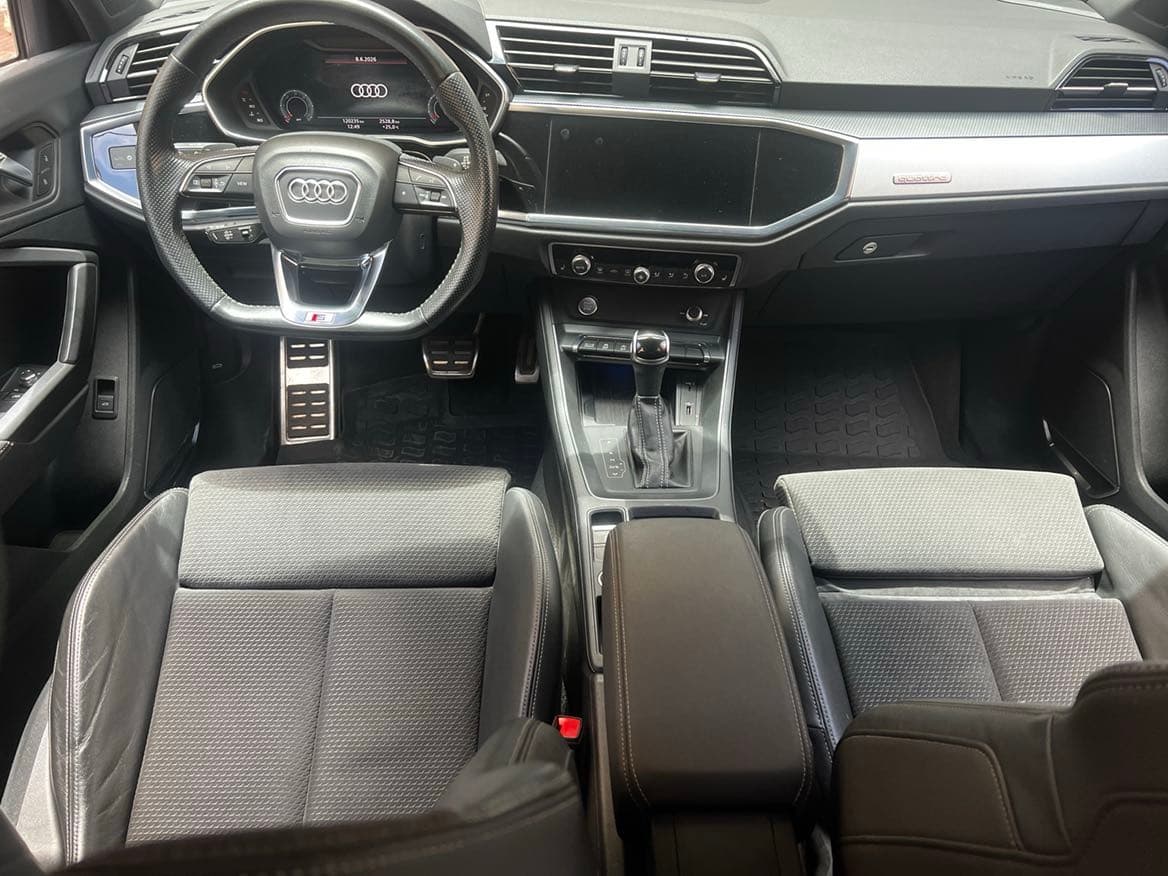 Audi Q3 Sportback RSQ3 S-LINE