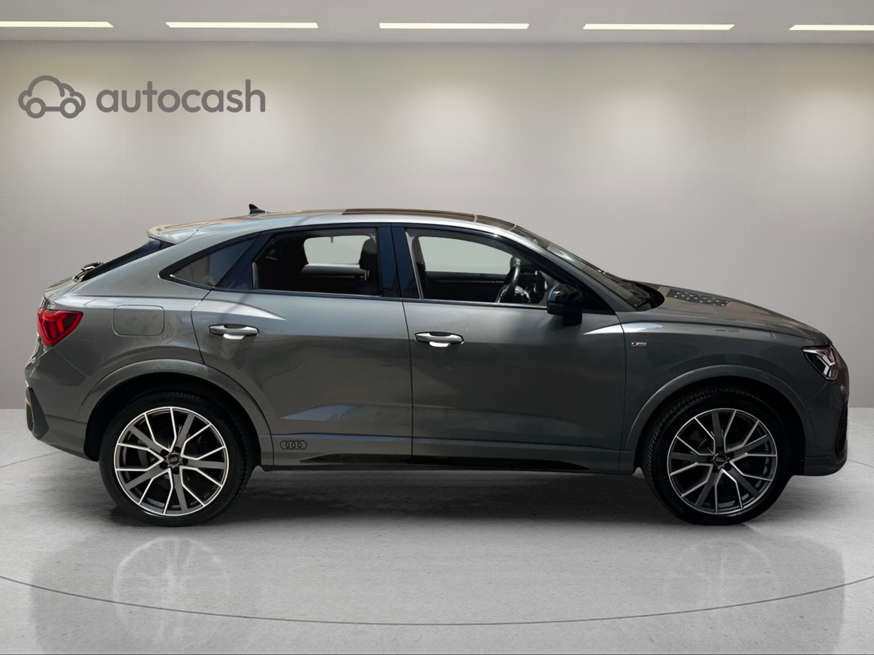 Audi Q3 Sportback RSQ3 S-LINE