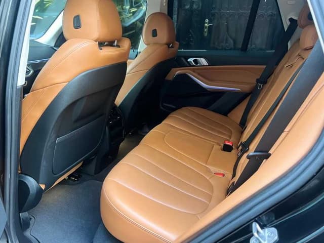 Bmw X5 REAR_SEAT