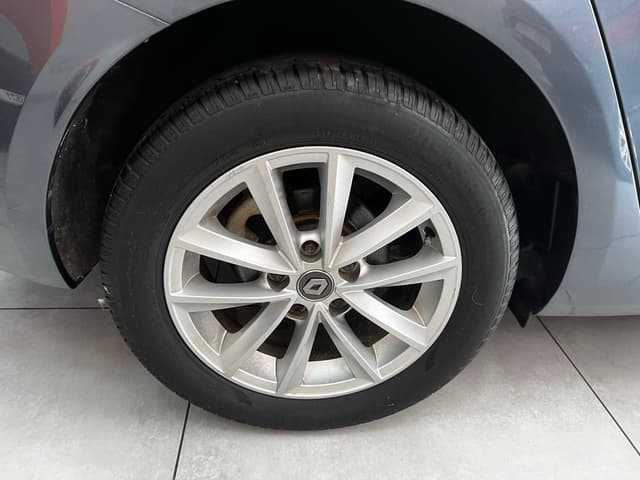 Renault Mégane WHEEL_AVG