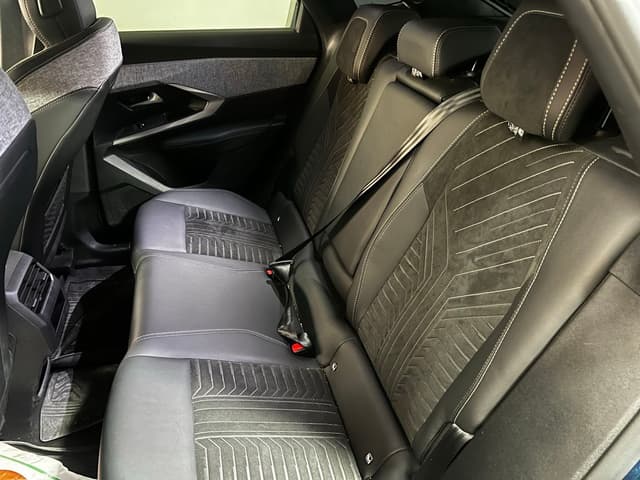 Peugeot 3008 REAR_SEAT
