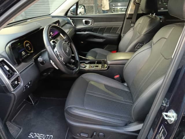 Kia Sorento FRONT_SEAT