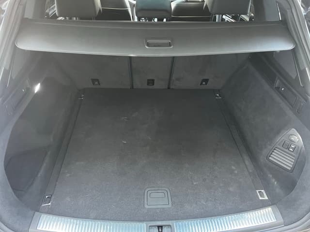 Volkswagen Touareg TRUNK