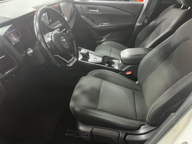 Nissan Qashqai FRONT_SEAT