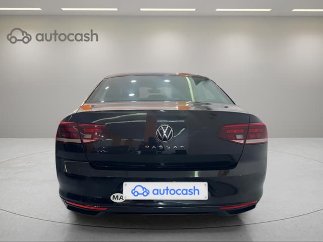 Volkswagen Passat REAR
