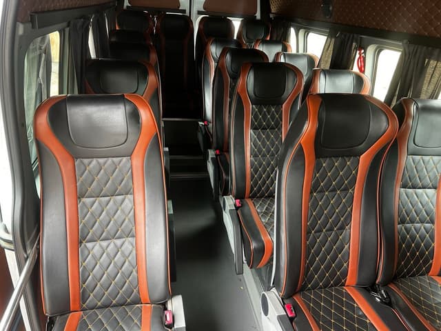 Renault Master REAR_SEAT