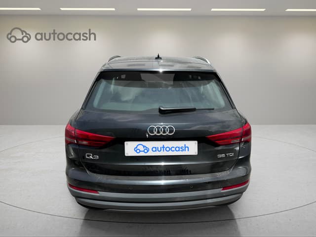 Audi Q3 REAR
