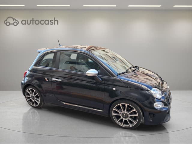 Abarth 595 RIGHT