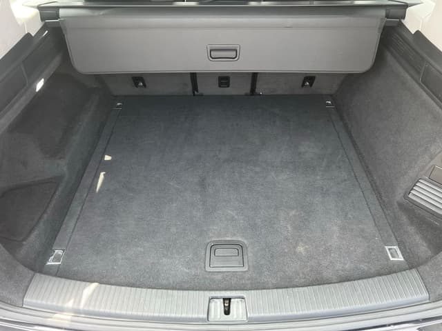 Volkswagen Touareg TRUNK