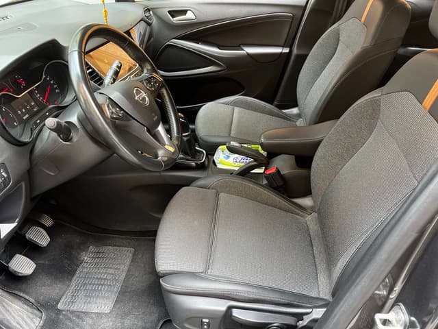 Opel Crossland FRONT_SEAT