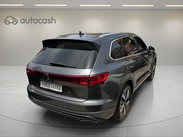 Volkswagen Touareg LEFT