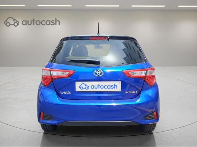 Toyota Yaris REAR