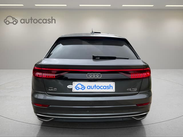 Audi Q8 REAR