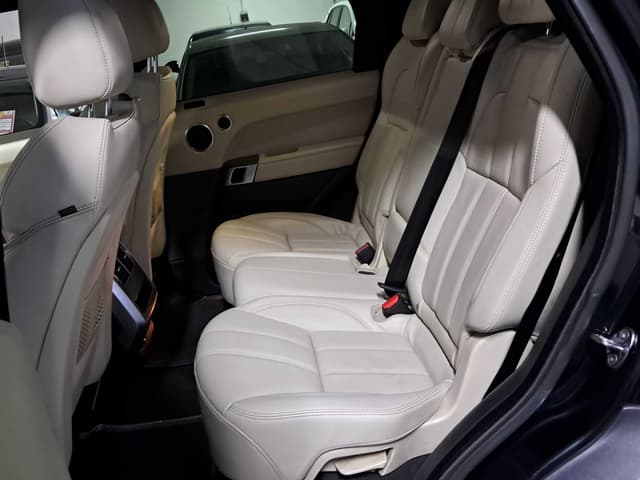 Land rover Range Rover Sport REAR_SEAT