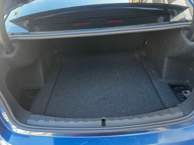Bmw Série 3 TRUNK