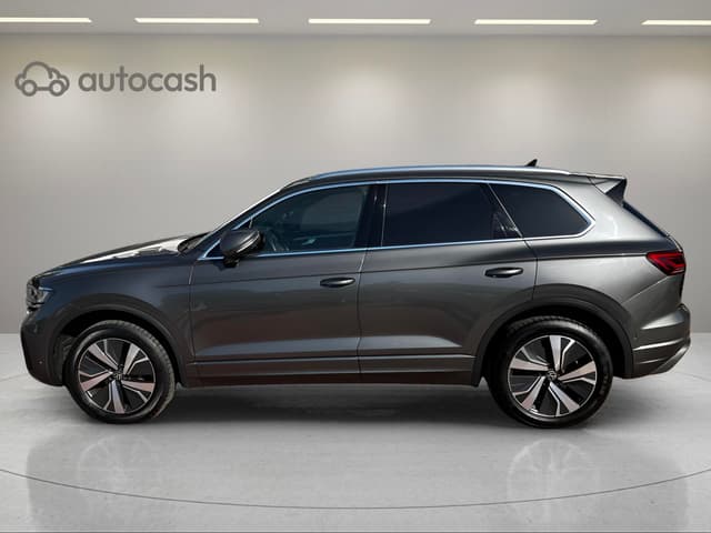 Volkswagen Touareg LEFT