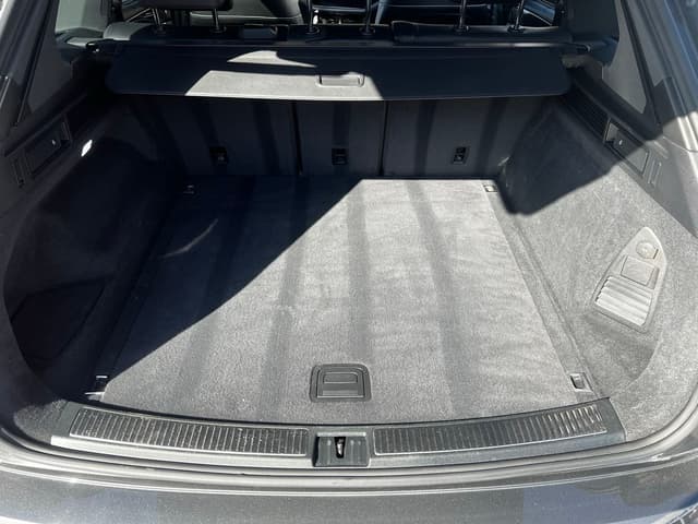 Volkswagen Touareg TRUNK