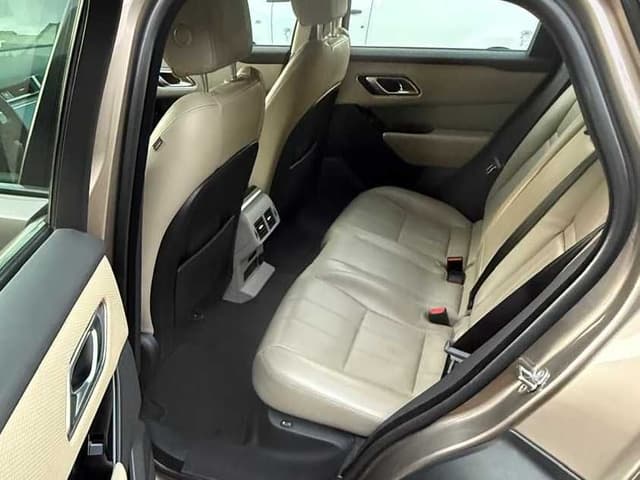 Land rover Range Rover Velar REAR_SEAT