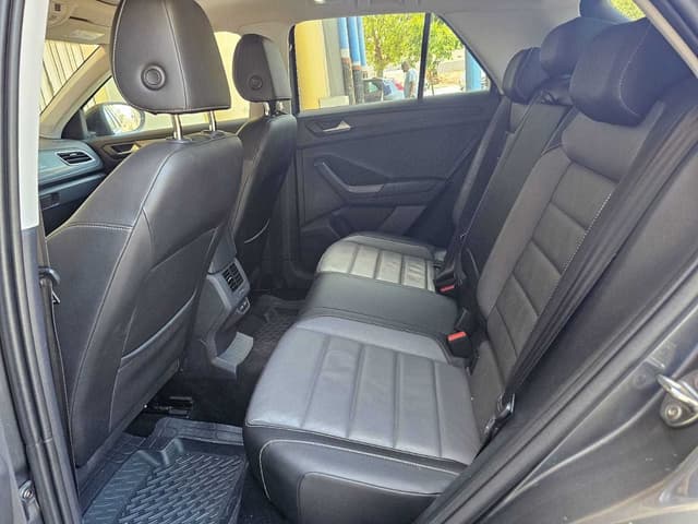 Volkswagen T Roc REAR_SEAT