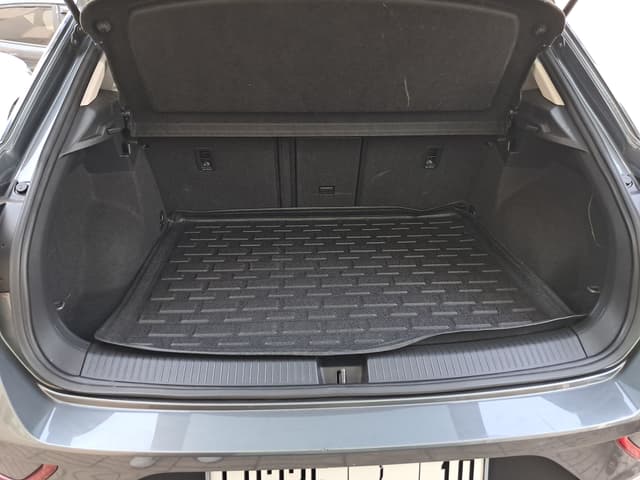Volkswagen T Roc TRUNK