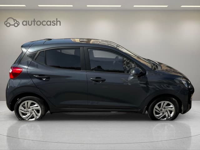 Hyundai i10 RIGHT