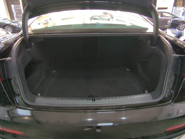 Audi A6 TRUNK