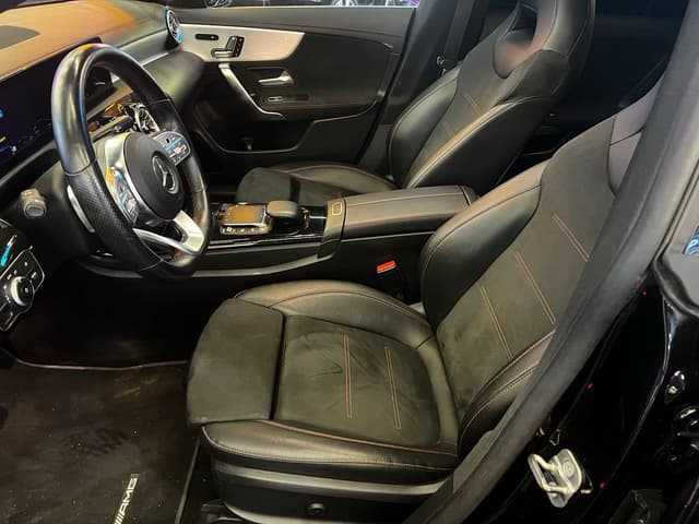 Mercedes CLA Coupé FRONT_SEAT