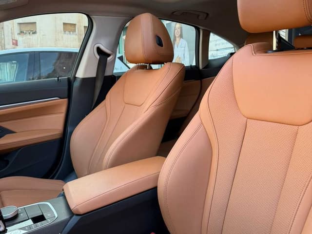 Bmw Série 4 Gran Coupé FRONT_SEAT