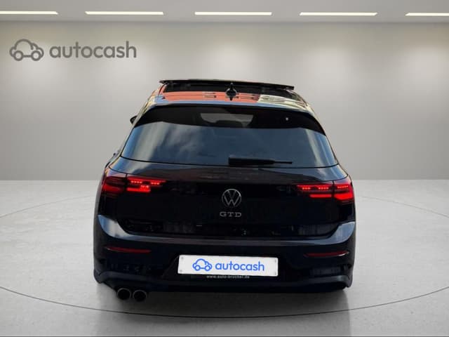 Volkswagen Golf REAR