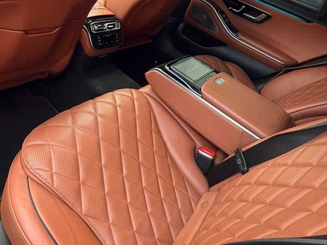Mercedes Classe S REAR_SEAT