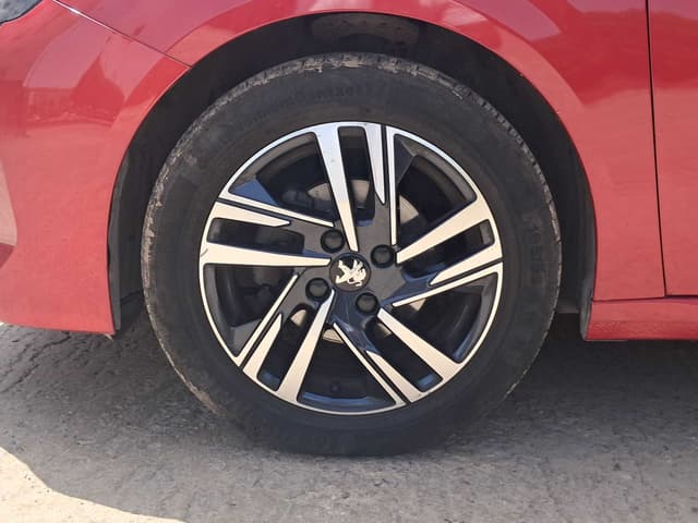 Peugeot 208 WHEEL_AVG
