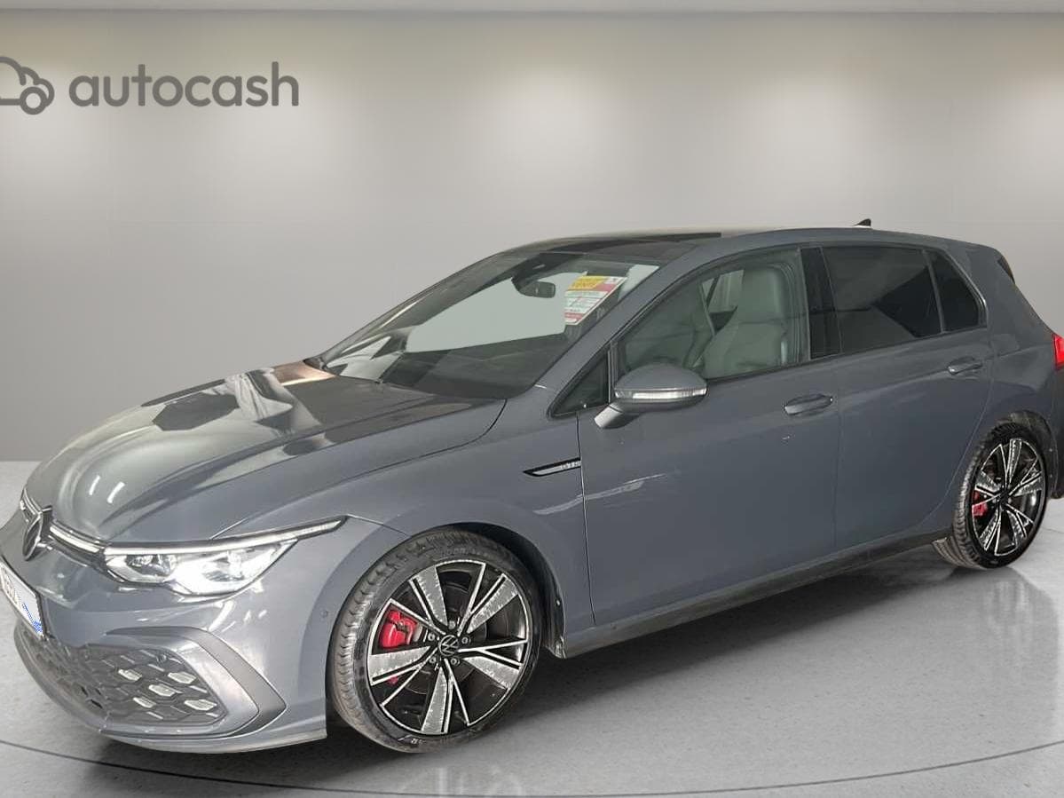 Volkswagen Golf 2.0 TDI 200 DSG GTD