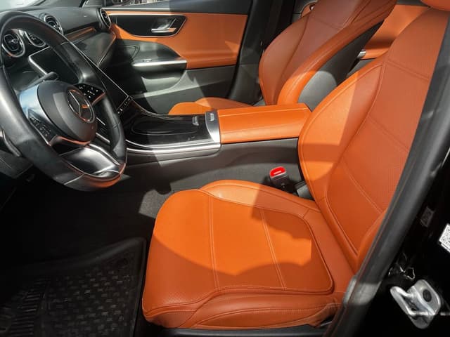 Mercedes Classe C FRONT_SEAT