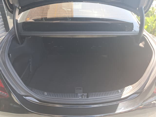 Mercedes Classe C TRUNK