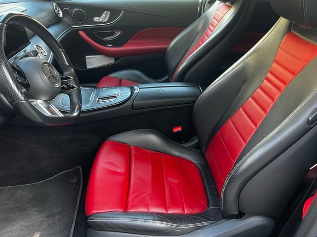 Mercedes Classe E Coupé FRONT_SEAT