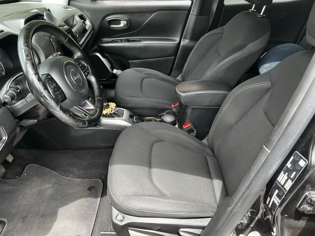 Jeep Renegade FRONT_SEAT