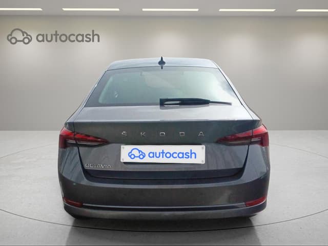 Skoda Octavia REAR