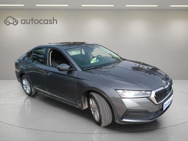 Skoda Octavia RIGHT