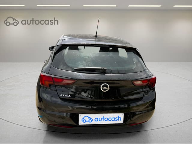 Opel Astra REAR