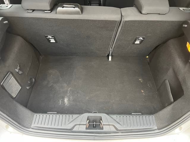 Ford Fiesta TRUNK
