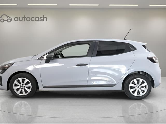 Renault Clio LEFT