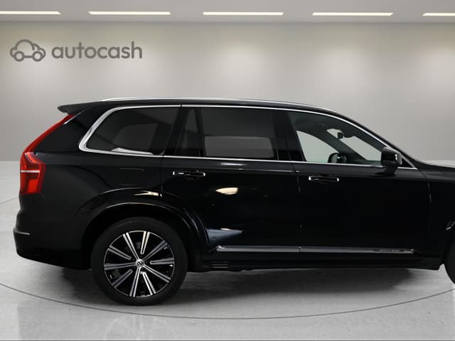 Volvo XC90 RIGHT