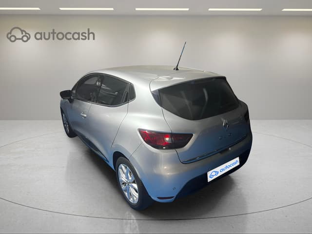 Renault Clio RIGHT